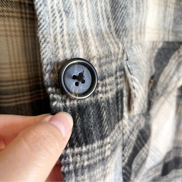Steve Madden Plaid Button Down Shacket - Picture 5 of 8